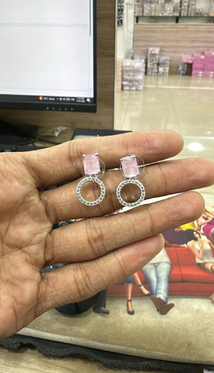 A.D DELICATED TOPS EARRINGS