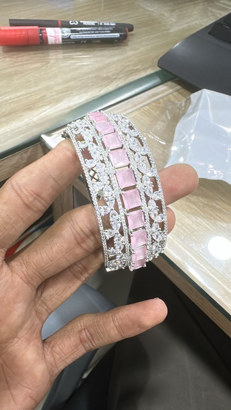 FANCY BROAD A.D KADA