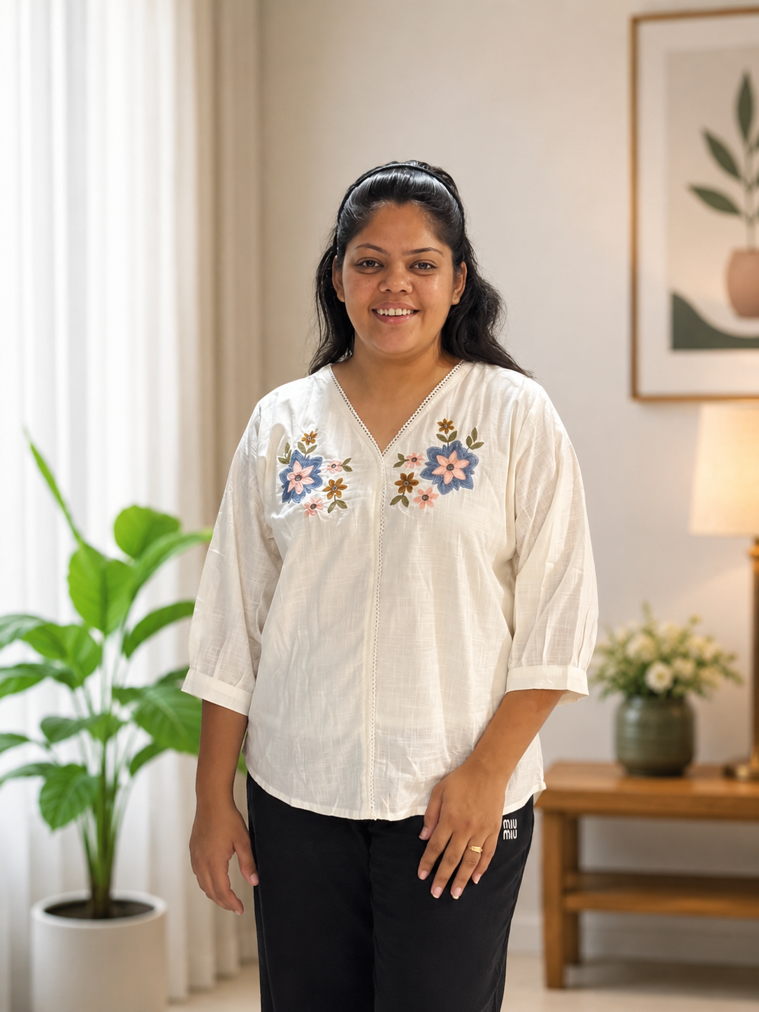 SUMMERS IMPORTANT EMBROIDERY COTTON TOP