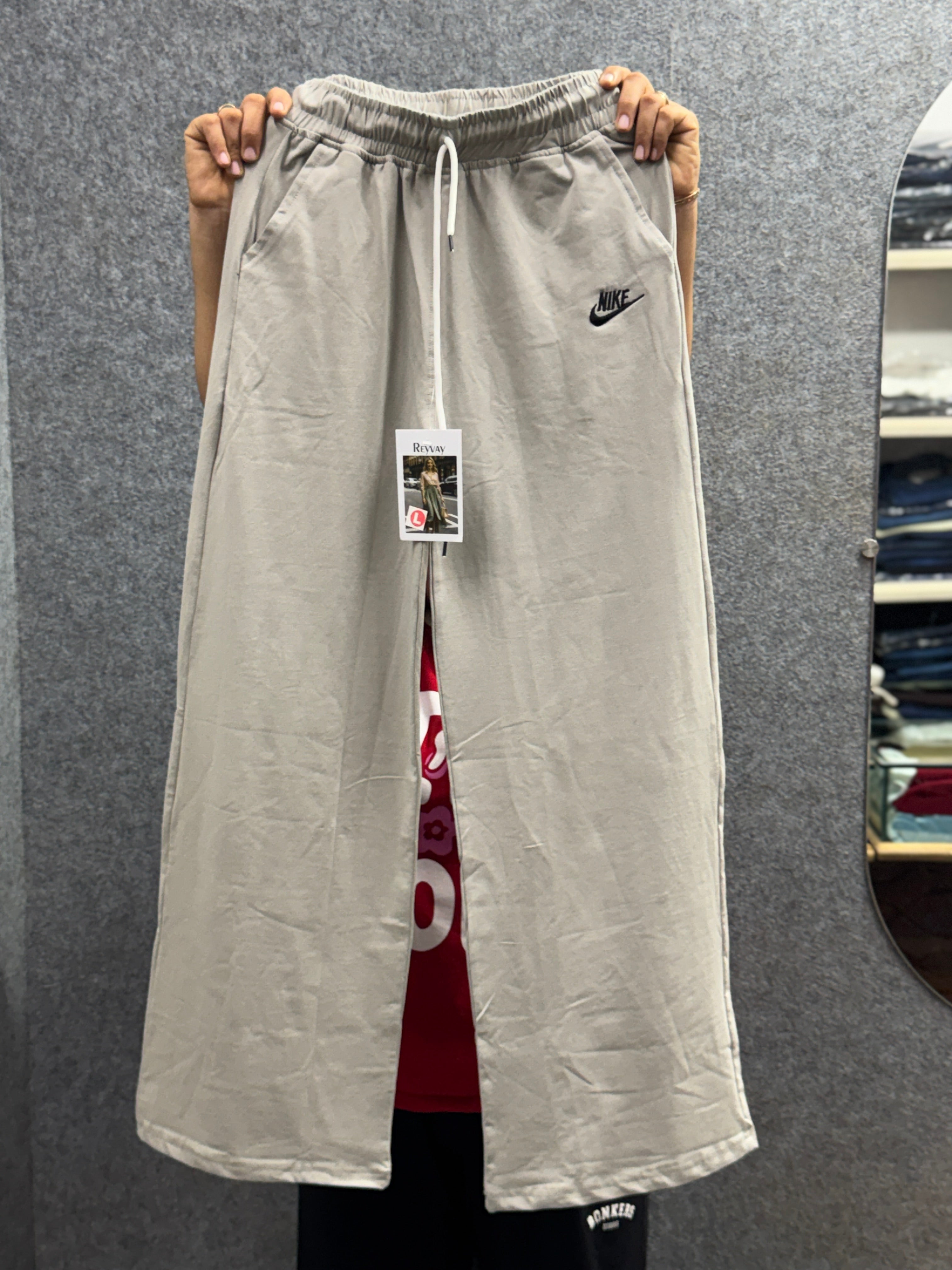 IMPORTANT LOOKS BRANDED PLAZO PANTS