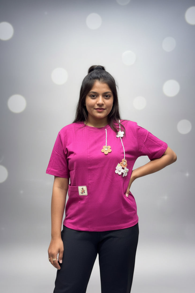 SUMMERS IMPORTANT EMBROIDERY T-SHIRT