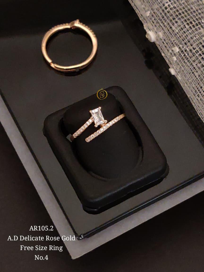 FENCY RING