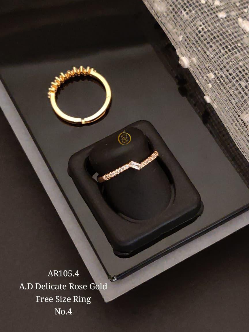 FENCY RING
