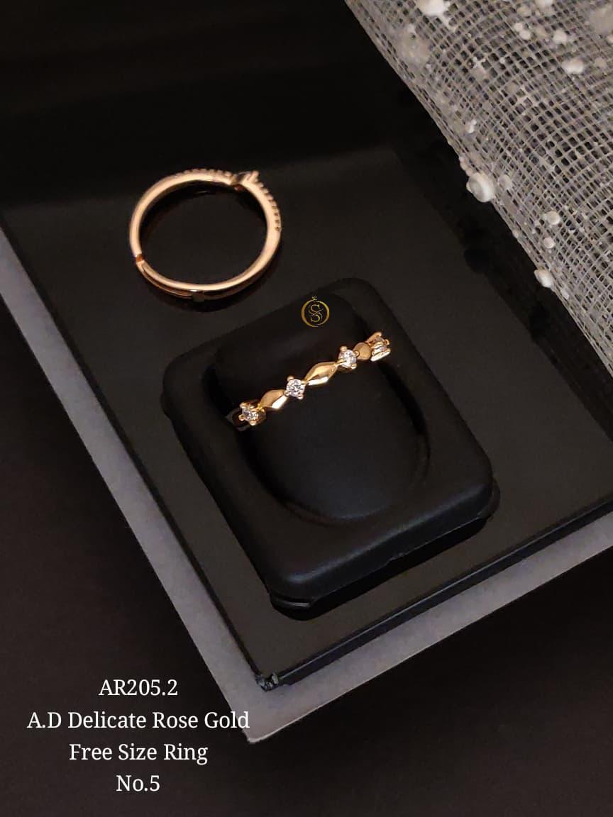 FENCY RING
