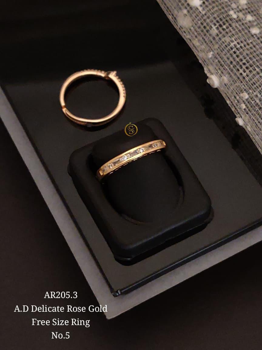 FENCY RING