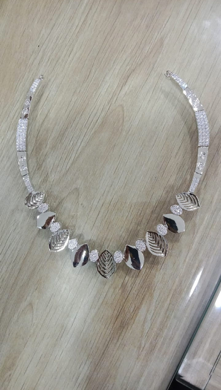 A.D NACKLESS SET