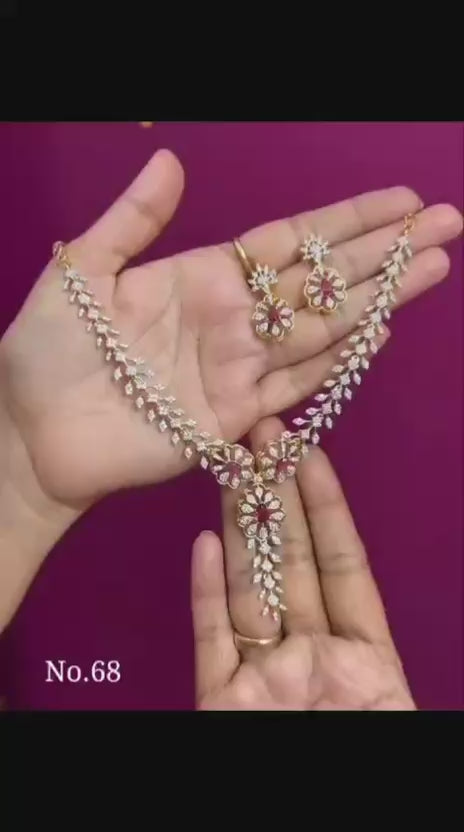 Load video: FANCY NECKLESS