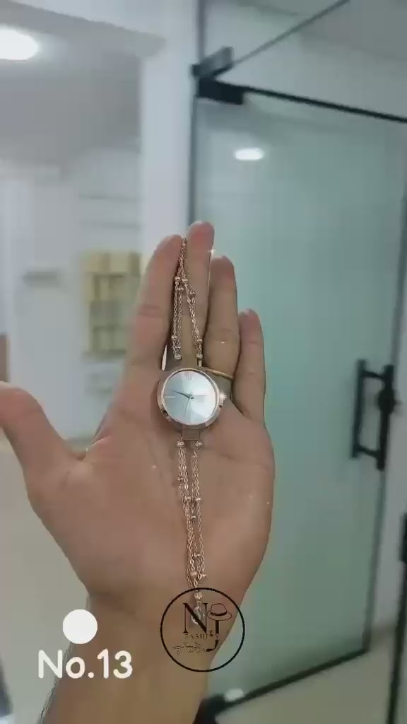Load video: FANCY BRECELET WATCH